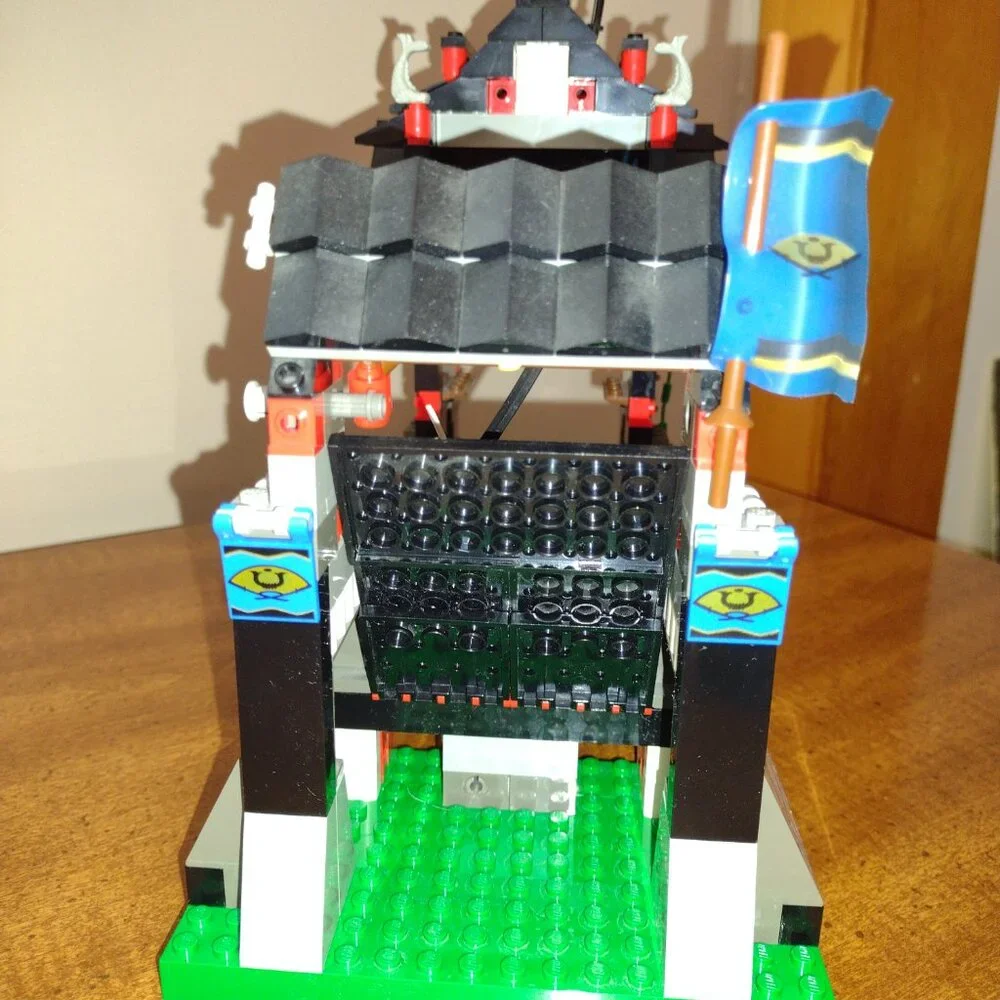 Lego Ninja Stone Tower Bridge, Castle, w original box and instructions, retired - Picture 8 of 16